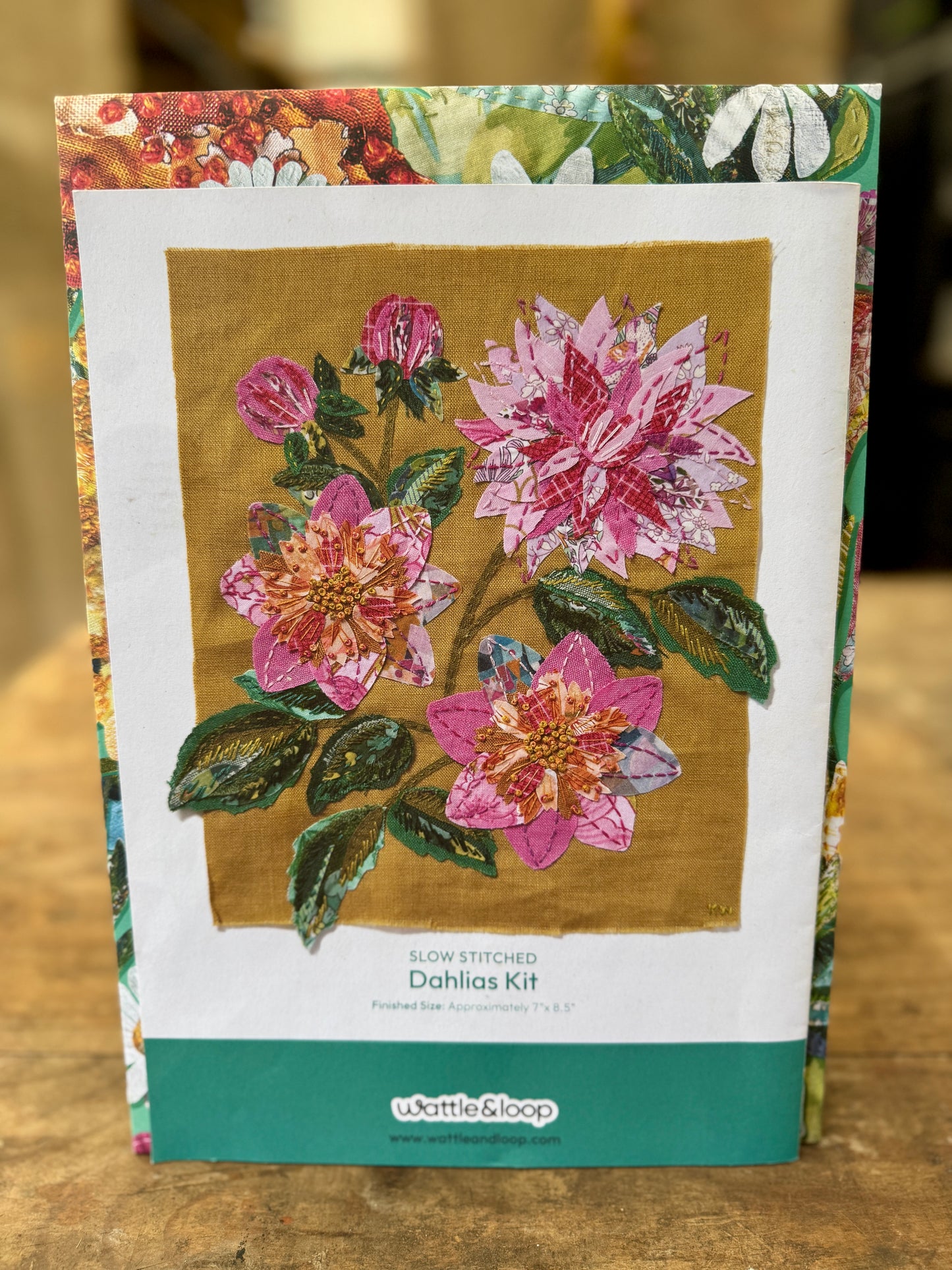 Wattle&Loop 'Dahlia' Slow-Stitching Kit